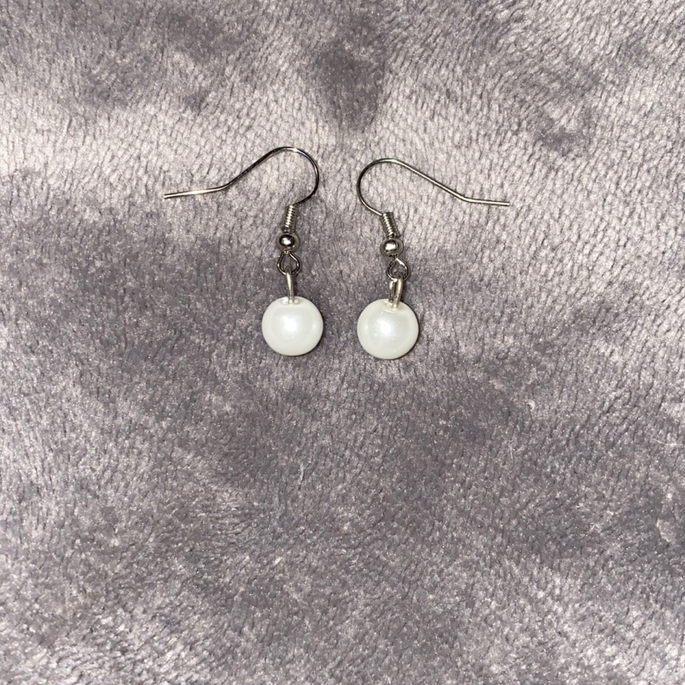 Pearl earrings
